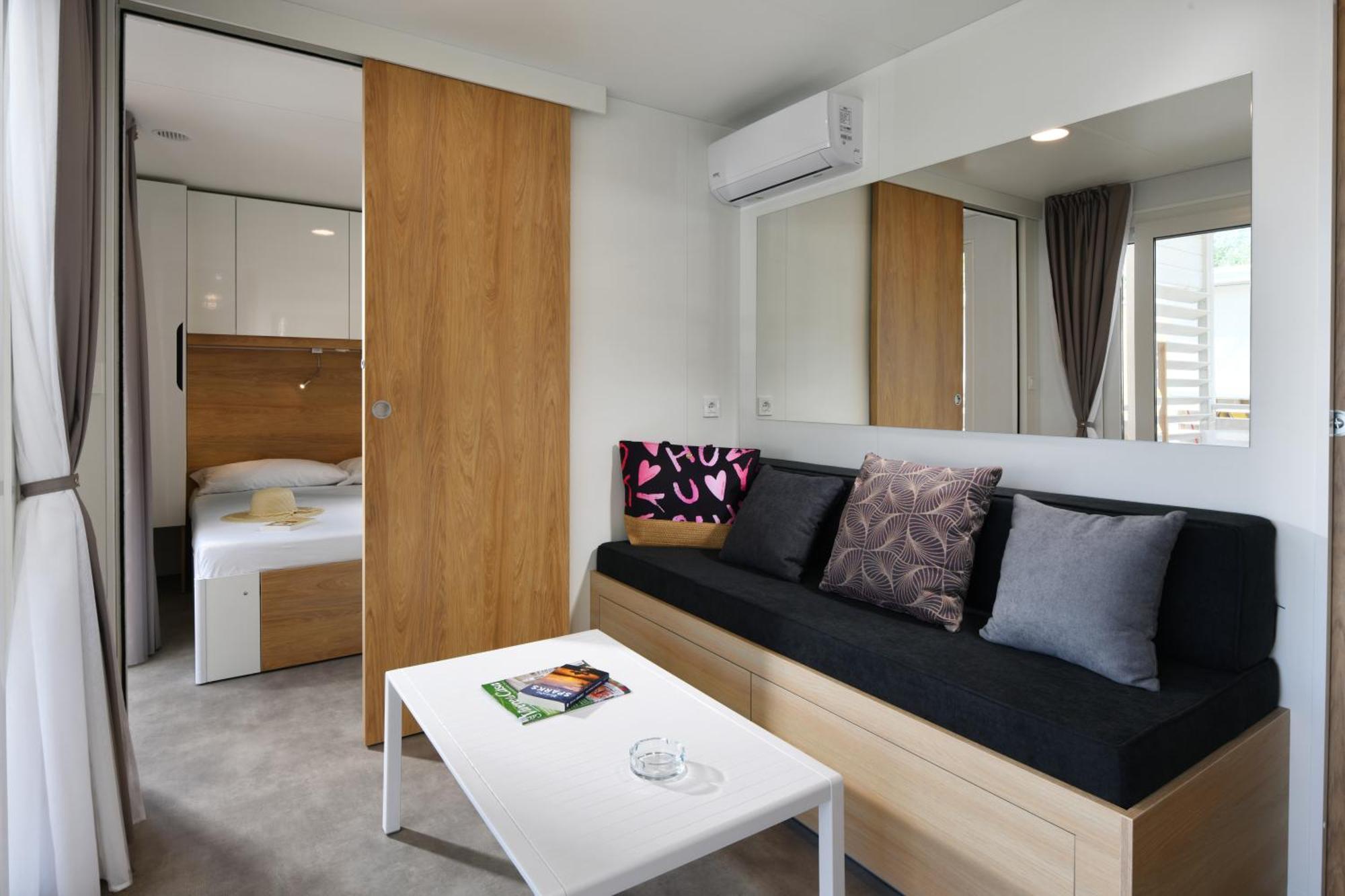 Barricata Holiday Village Скардовари Экстерьер фото A typical studio apartment