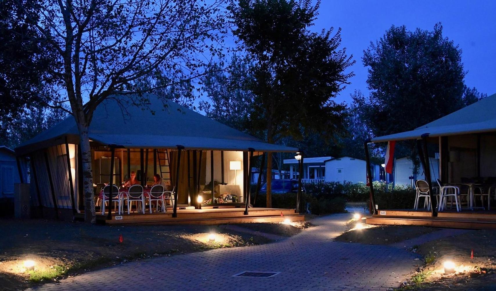 Barricata Holiday Village Скардовари Номер фото Campsite in Germany