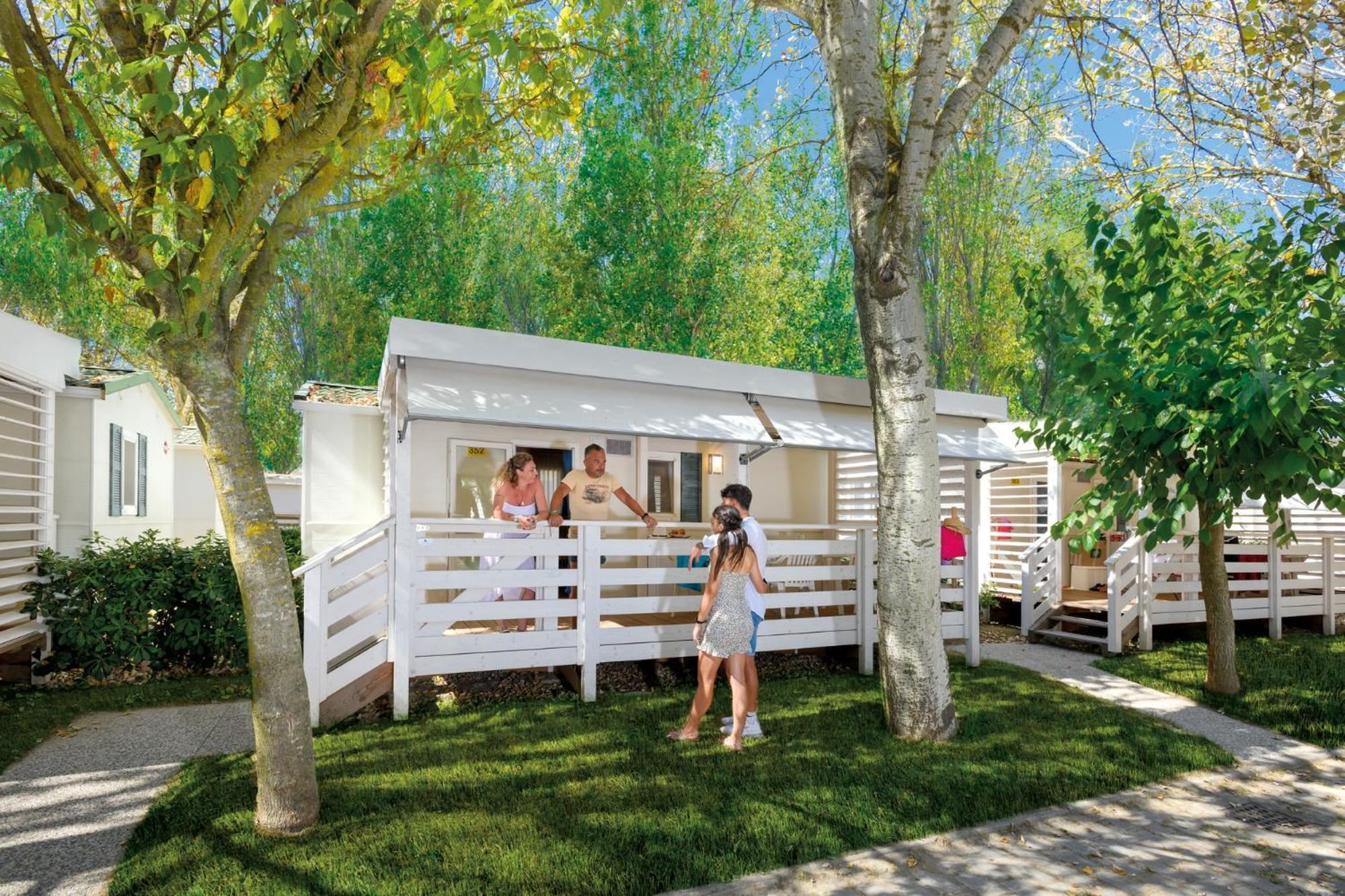 Barricata Holiday Village Скардовари Экстерьер фото Mobile home