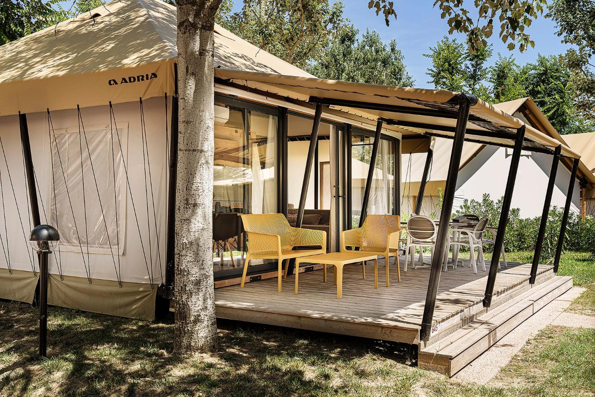 Barricata Holiday Village Скардовари Номер фото A mobile home in a campsite